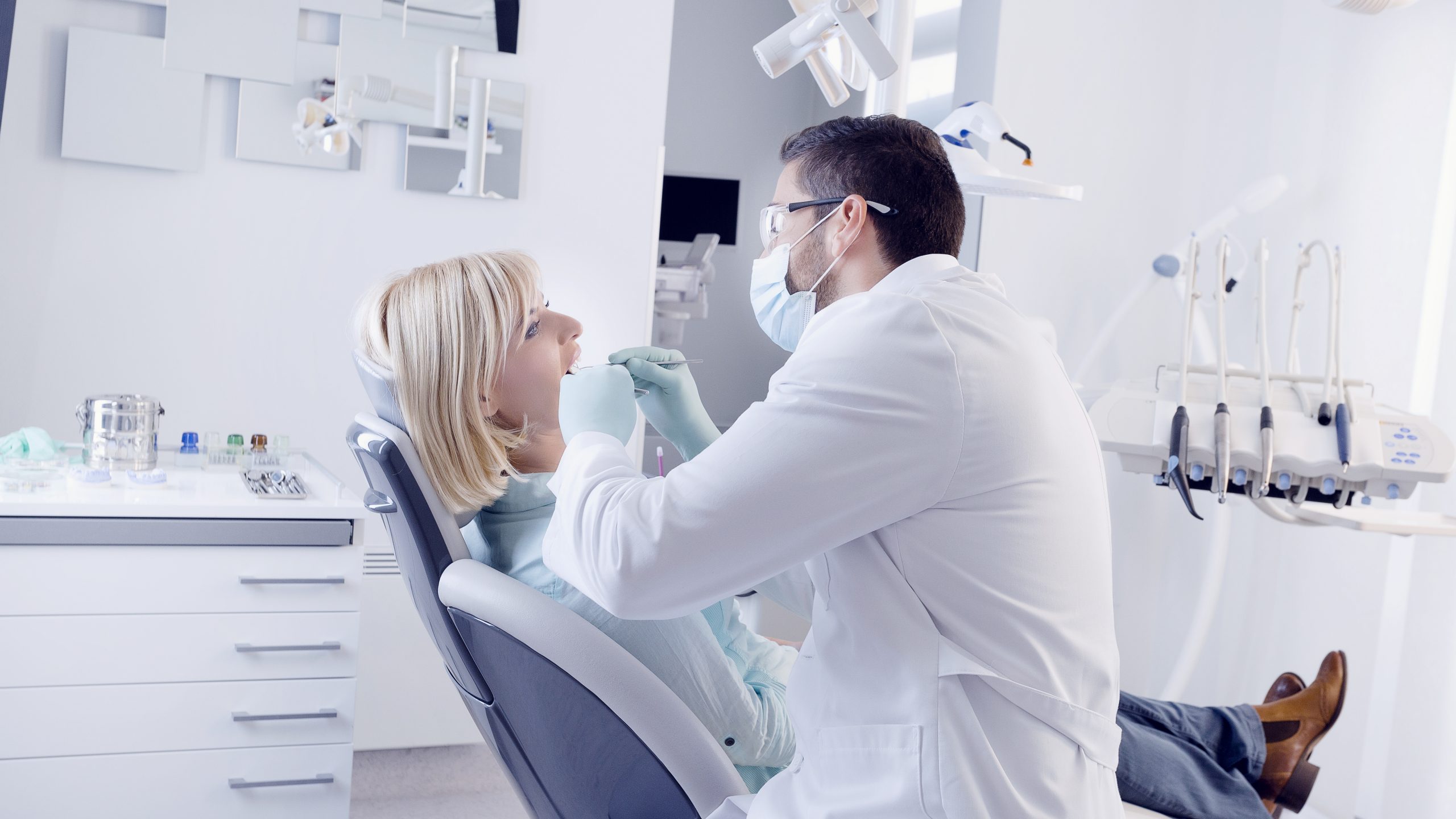 Dentist in Mustang, OK